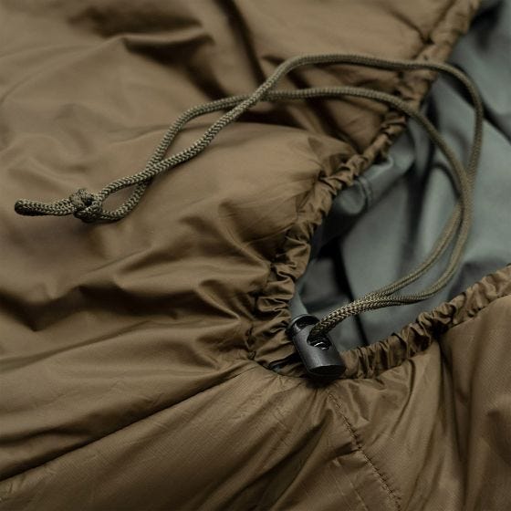 Alpinus Survival 1300 (Right) Sovsäck - Grön
