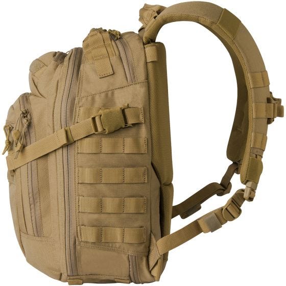 First Tactical Specialist Ryggsäck Halv Dag Coyote