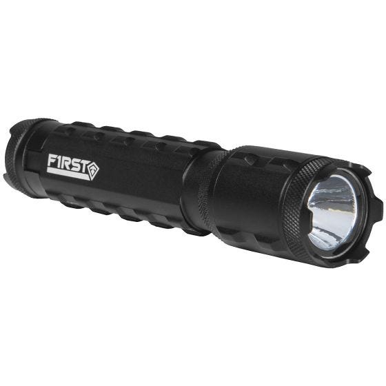 First Tactical TriTac Medium Ficklampa - Svart