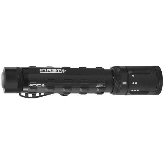 First Tactical TriTac Medium Ficklampa - Svart